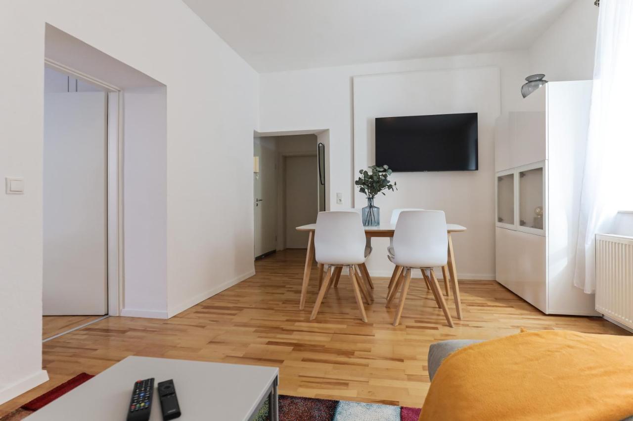 Bohnapartments Steigerwald - Natur In Der Stadt - Vollausstattung - Wlan - Gratis Parkplaetze エアフルト エクステリア 写真