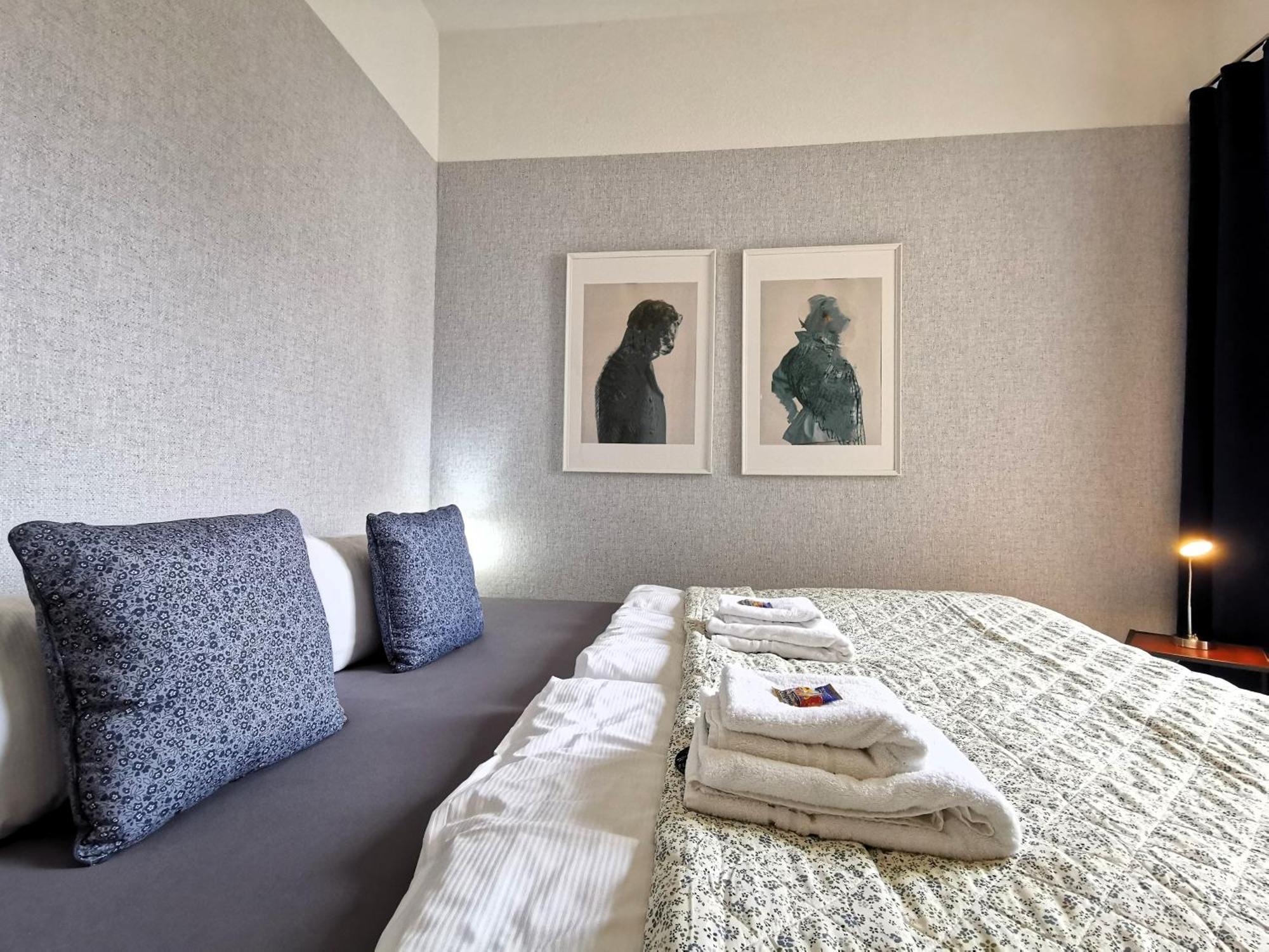 Bohnapartments Steigerwald - Natur In Der Stadt - Vollausstattung - Wlan - Gratis Parkplaetze エアフルト エクステリア 写真