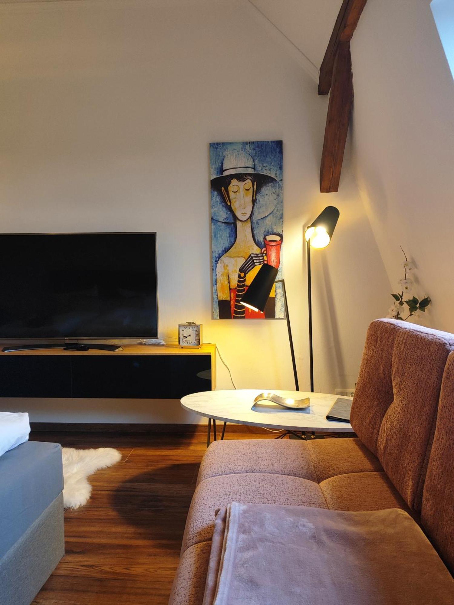 Bohnapartments Steigerwald - Natur In Der Stadt - Vollausstattung - Wlan - Gratis Parkplaetze エアフルト エクステリア 写真