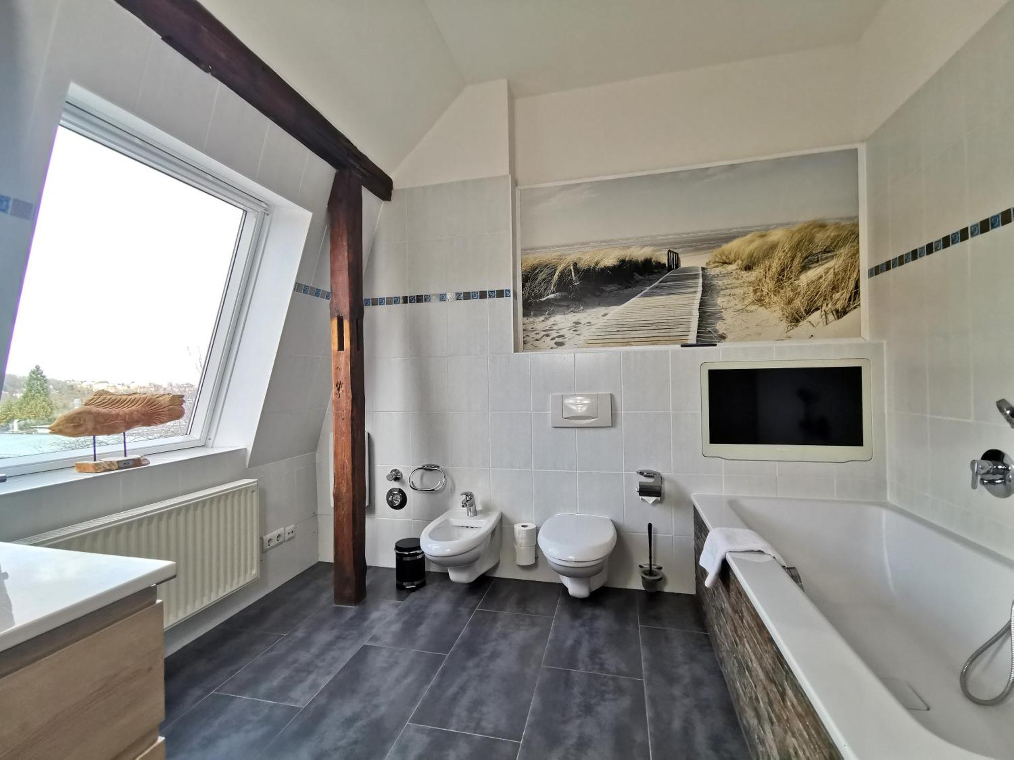 Bohnapartments Steigerwald - Natur In Der Stadt - Vollausstattung - Wlan - Gratis Parkplaetze エアフルト エクステリア 写真