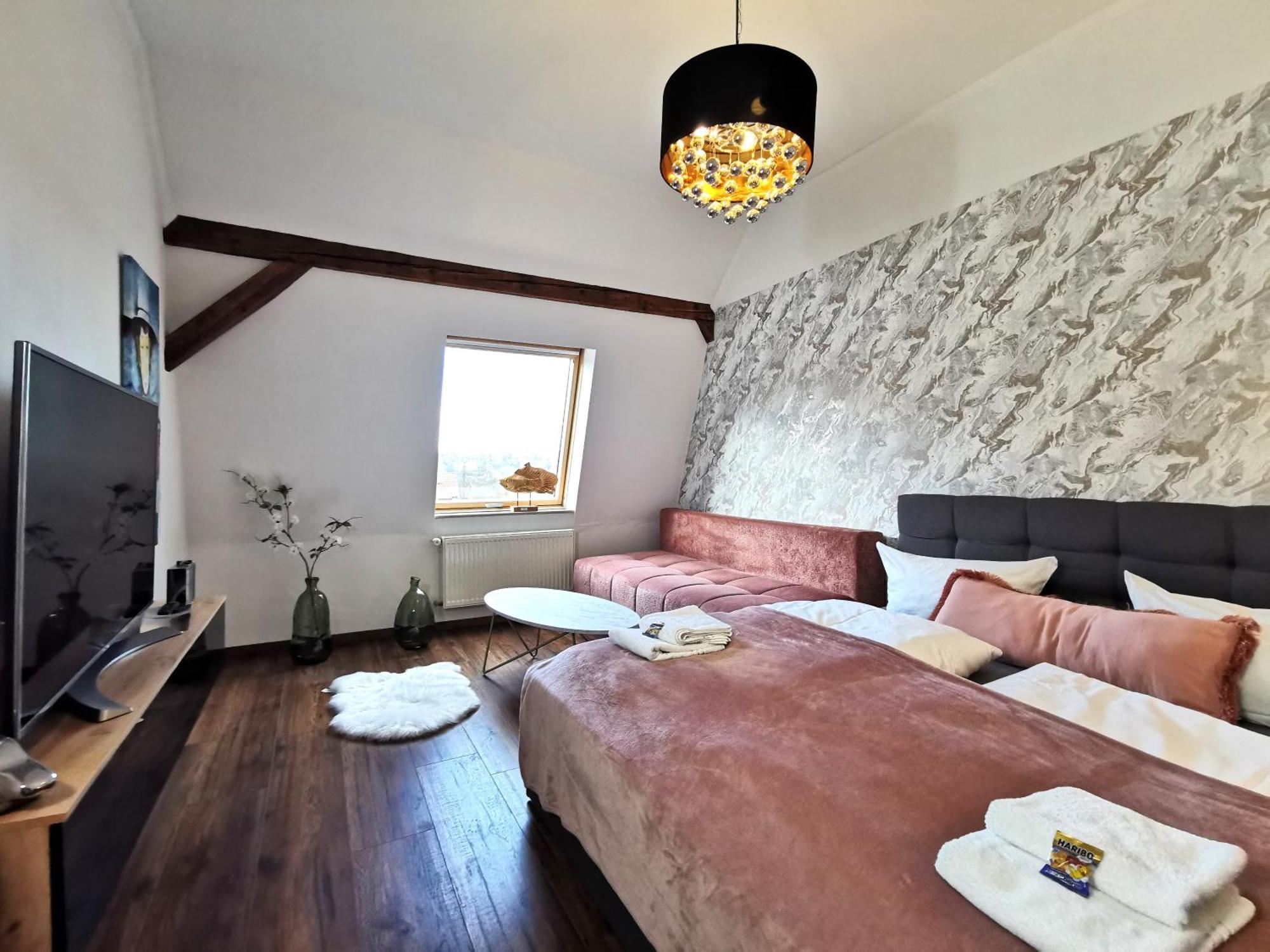 Bohnapartments Steigerwald - Natur In Der Stadt - Vollausstattung - Wlan - Gratis Parkplaetze エアフルト エクステリア 写真